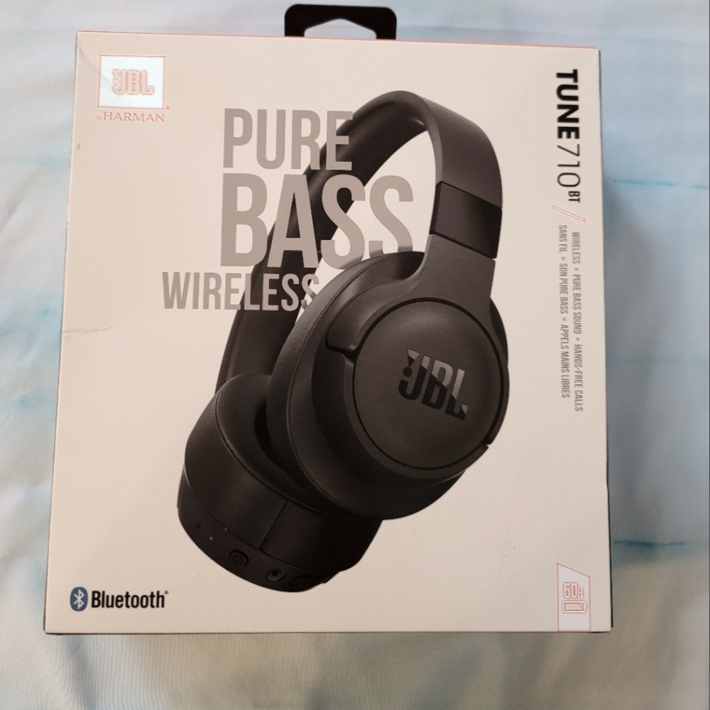 JBL pure bass wireless tune 710 BT headphones